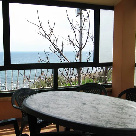 Apartment Japigium Curmo *